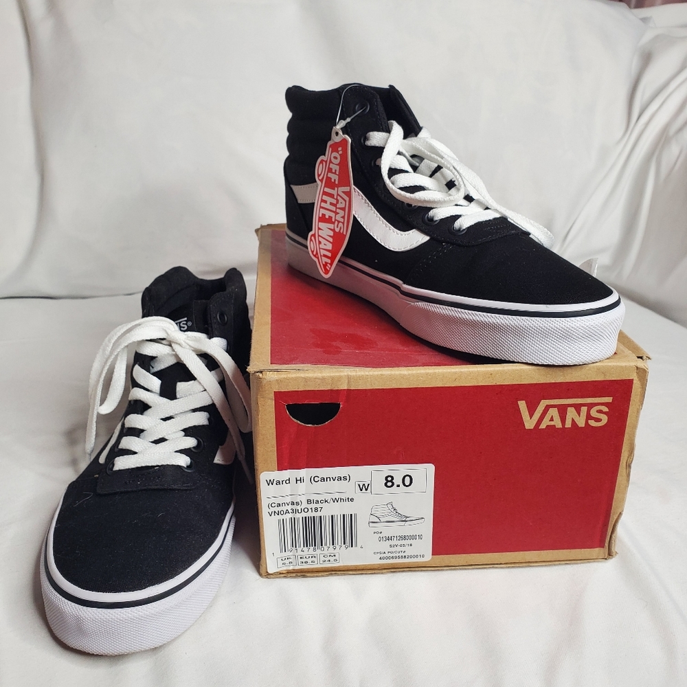NWT Vans Ward Hi top sneaker